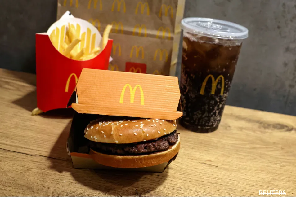 McDonald’s Finds Cheap Deals Alone Can’t Win Back Diners