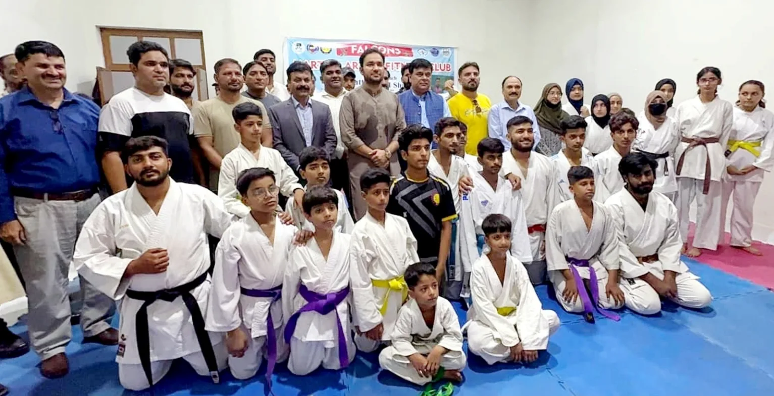 Punjab Sports Minister Opens New Table Tennis, Squash Facilities at Faisalabad Sports Complex