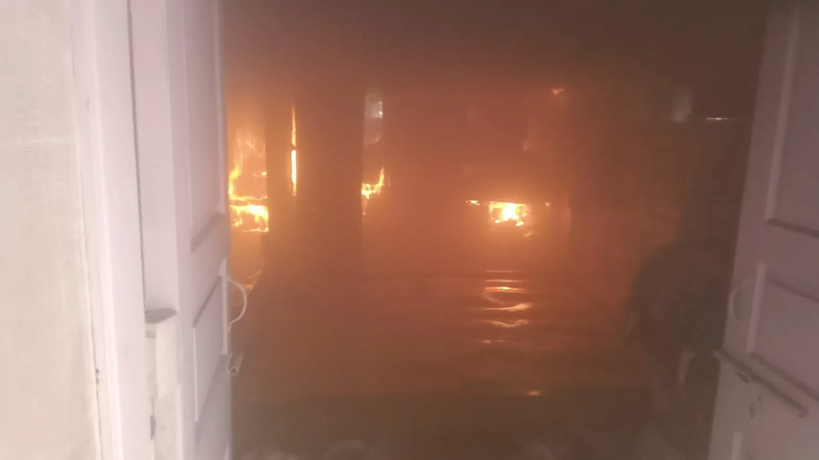 SOLAR INVERTER OVERLOAD TRIGGERS HOUSE FIRE IN GULBERG, NO CASUALTIES