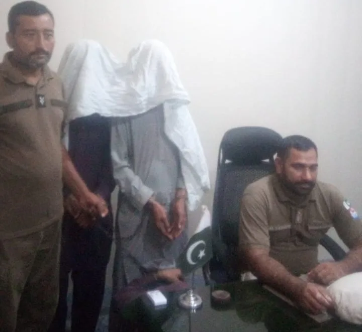 Jaranwala: Rodala Road Police Crack Down on Drug Peddlers, Recover Large Quantity of Charas