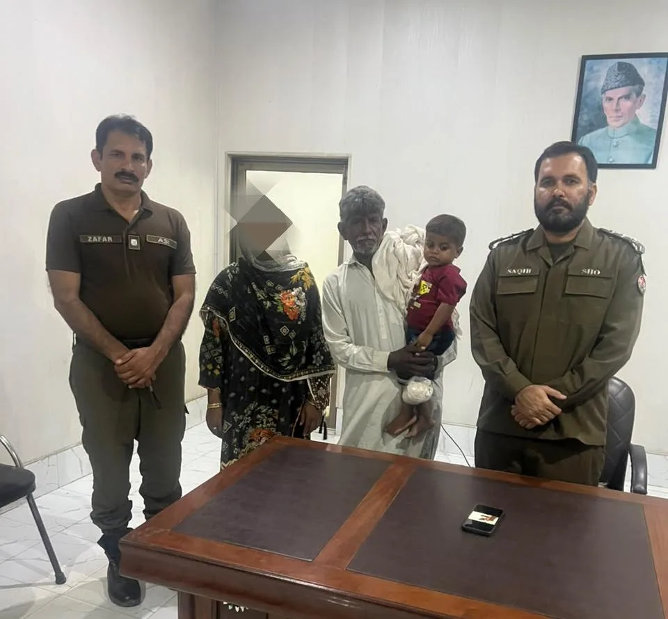 Faisalabad Police Trace and Reunite Missing Mother and Toddler Hours After Disappearance