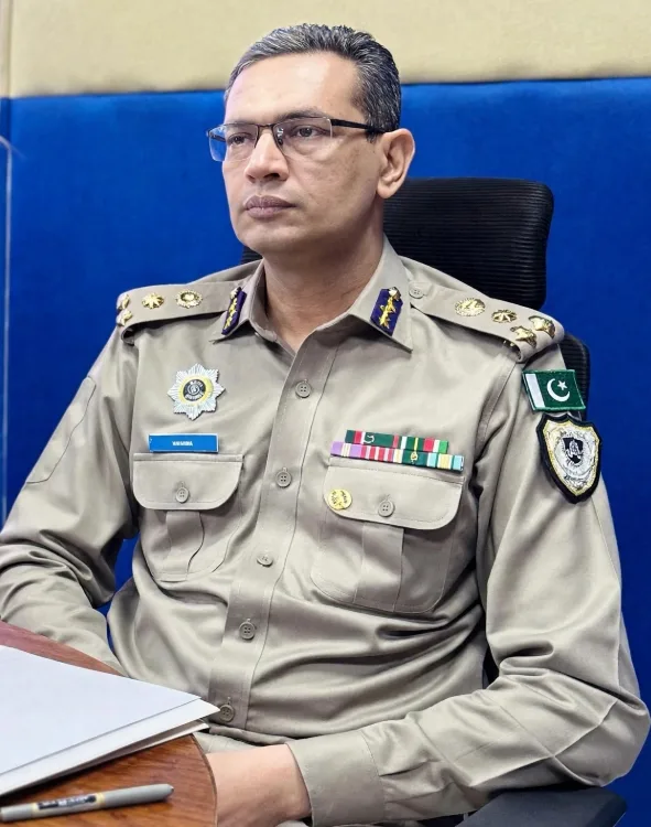 DIG Inam-ur-Rehman appointed RPO Faisalabad, other police officers also transferred.
