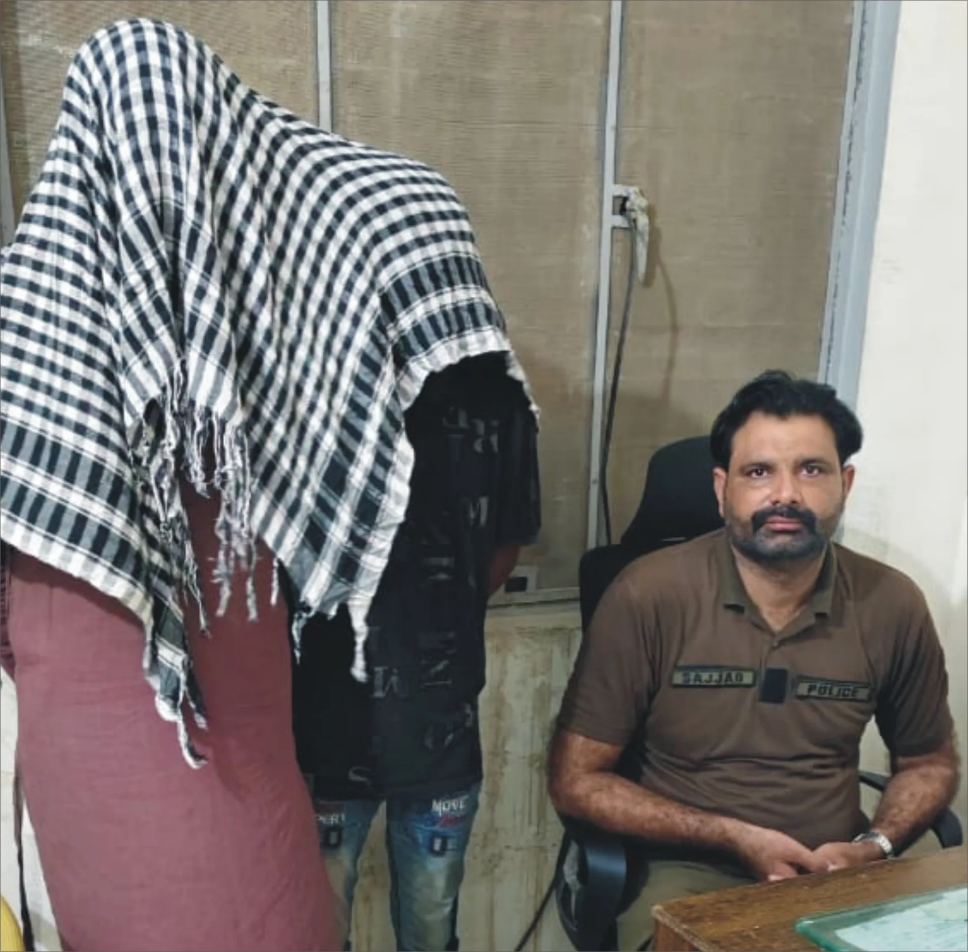 Police Arrest Two-Member Gang Involved in Thefts