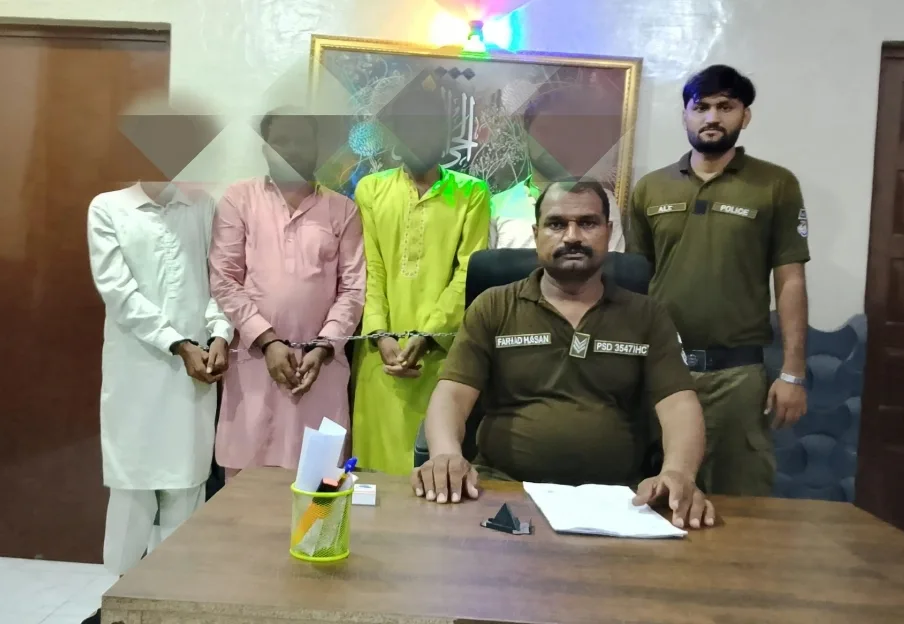 Four-Member Dacoit Gang Arrested, Looted Assets Worth Over PKR 790,000 Recovered