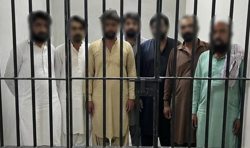 Sargodha police launch major crackdown, arrest individuals backing proclaimed offenders and promoting them on social media