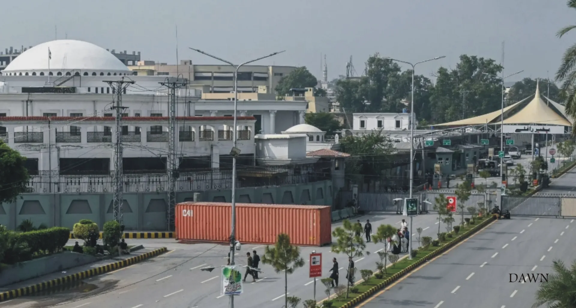 Governor's Rule imposed in Khyber Pakhtunkhwa: Internet services suspended, widespread arrests reported as PPP faces criticism over historical precedent