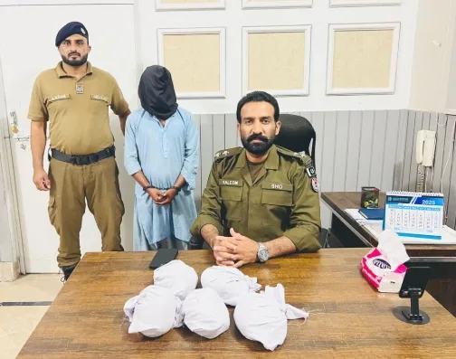Dijkot Police arrest key drug peddler Tanveer Ahmad; over 5kg of heroin and hashish recovered in major bust