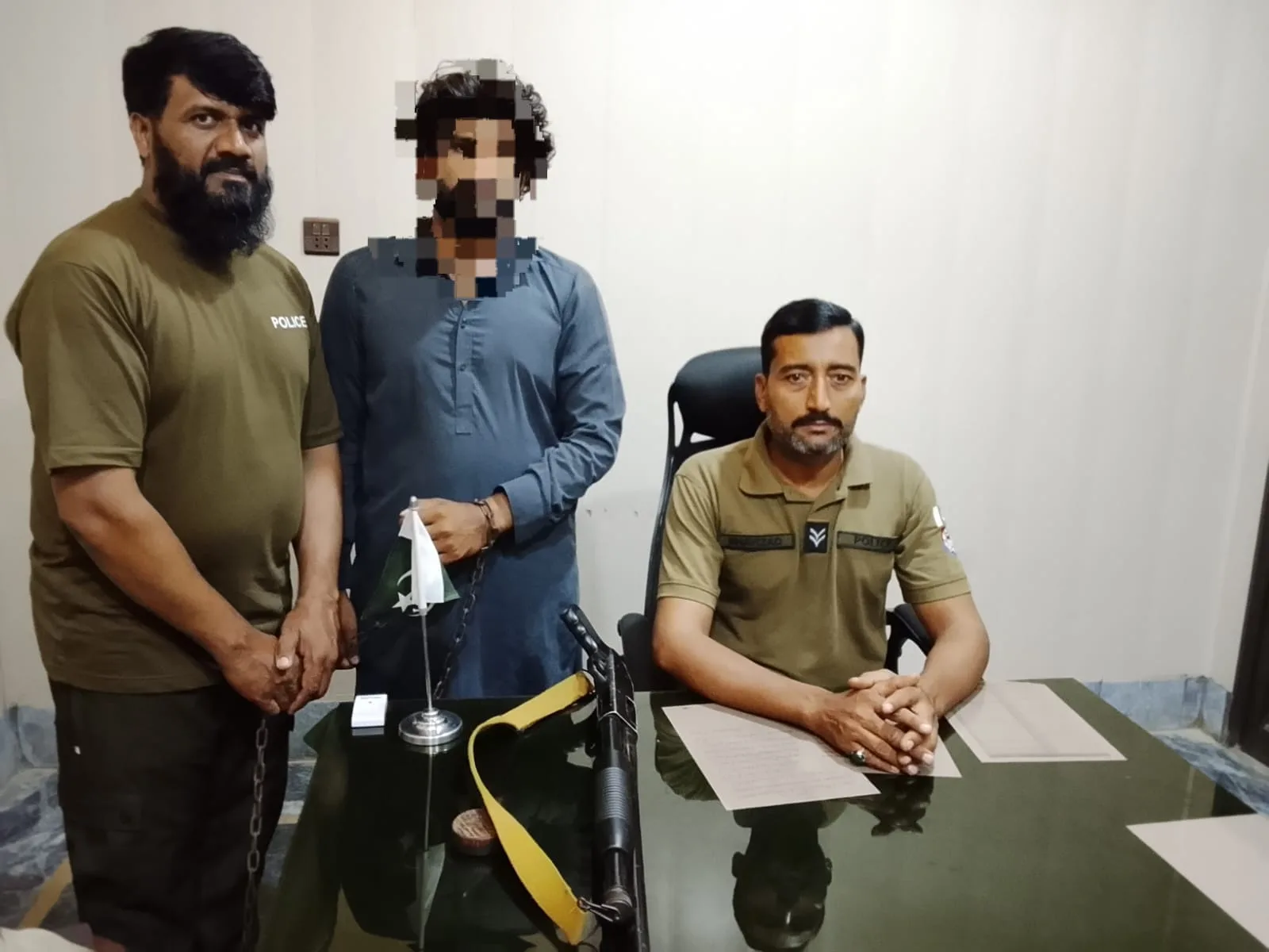 سوشل میڈیا پر اسلحہ کی نمائش کرنے والا ملزم گرفتار: 12 بور گن برآمد، مقدمہ درج